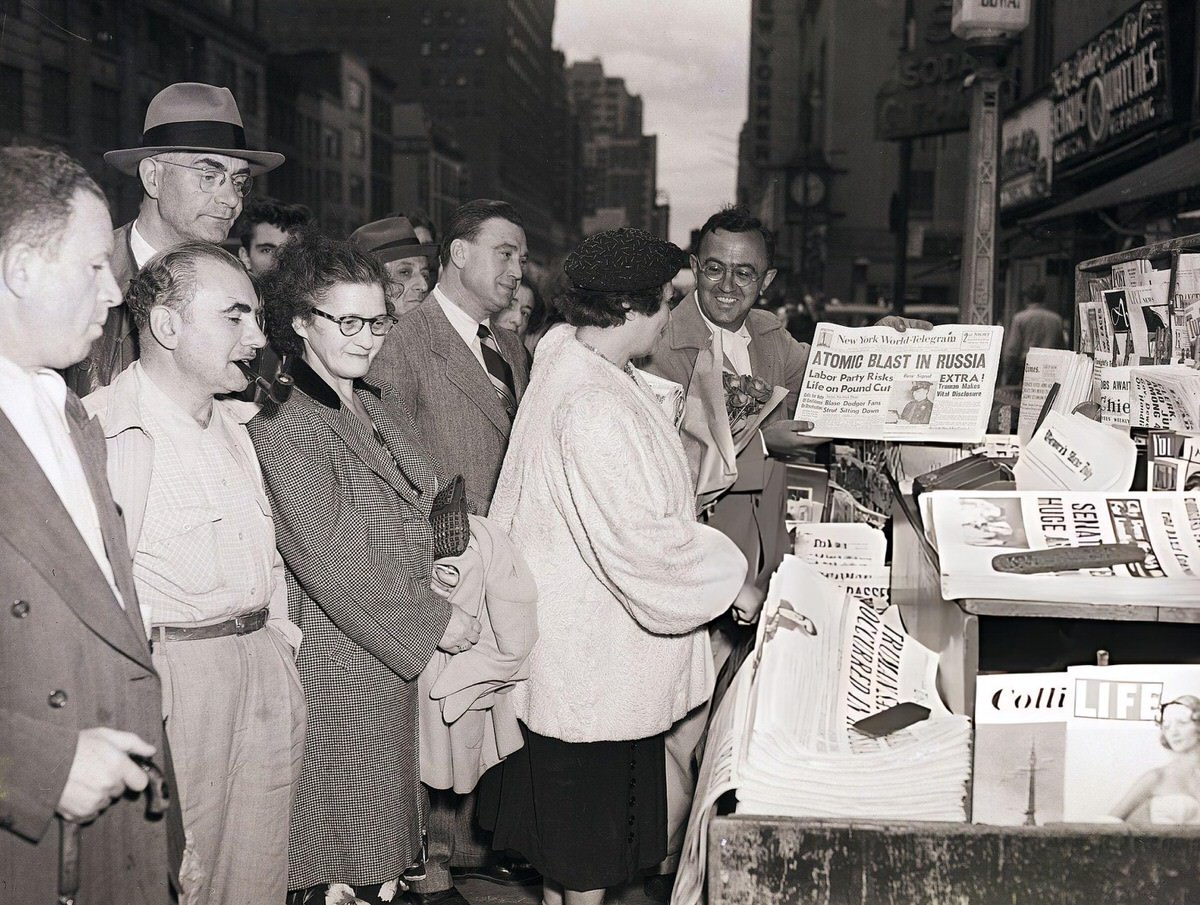 Crowds At A Newsstand At 34Th Street And Eighth Avenue Reading Headlines About An Atomic Blast In Russia, New York, 1949.