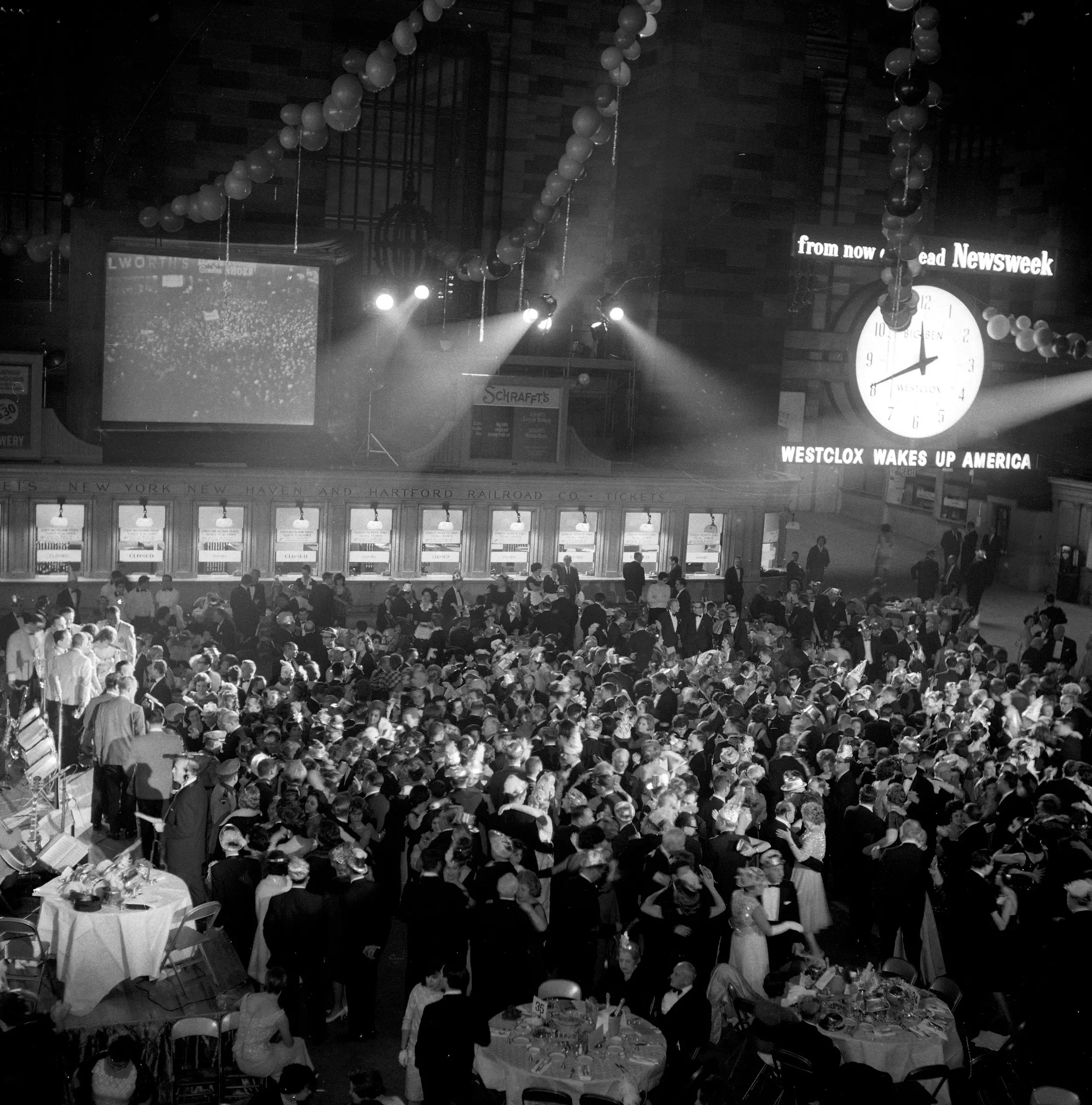 A Crowd Watches A Large Screen In 1963. Thousands More Citizens Across The Us Would Begin Watching The Times Square Celebration In 1972 Thanks To The Inaugural Installation Of &Amp;Quot;Dick Clark'S New Year'S Rockin' Eve.&Amp;Quot;