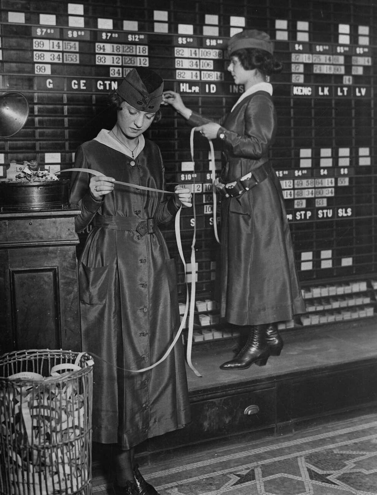 Operating The Stock Exchange Board Via Ticker Tape At The Waldorf-Astoria, New York, 1918.