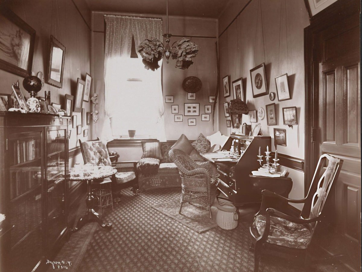 Private Operating Room At Sloane Maternity Hospital, New York, 1890S.