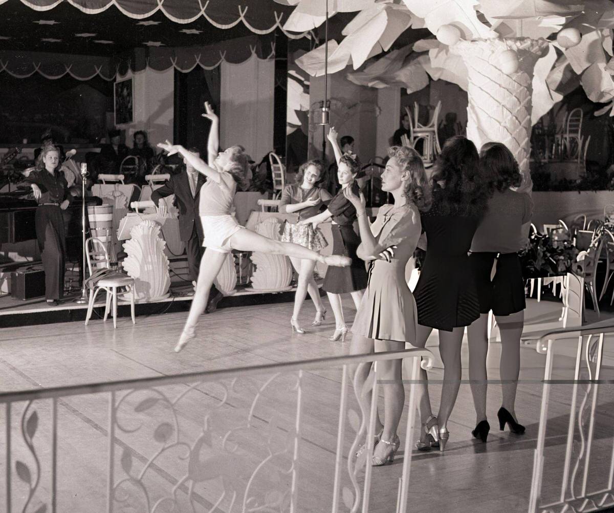 Betty Jane Smith And Other Dancers During A Rehearsal At The Copacabana, New York, 1942.