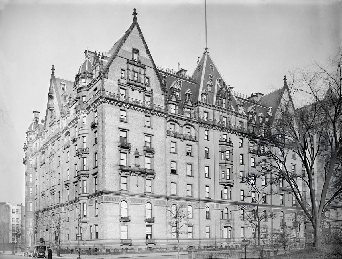 The Dakota Apartment House, 1910.