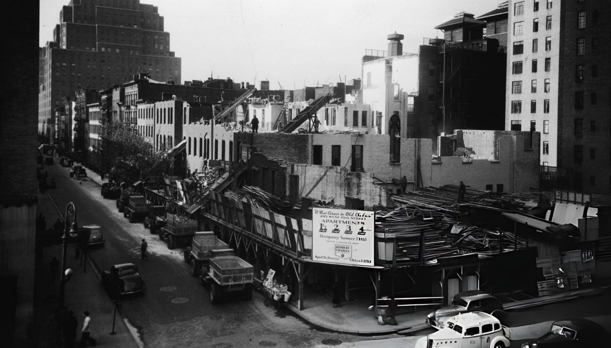 Chelsea Flower District Mid-Century