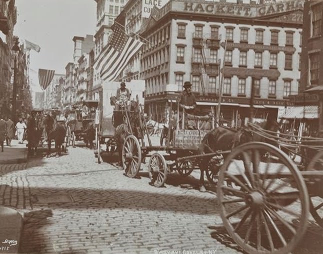 Broadway And Canal Street With Traffic, 1898