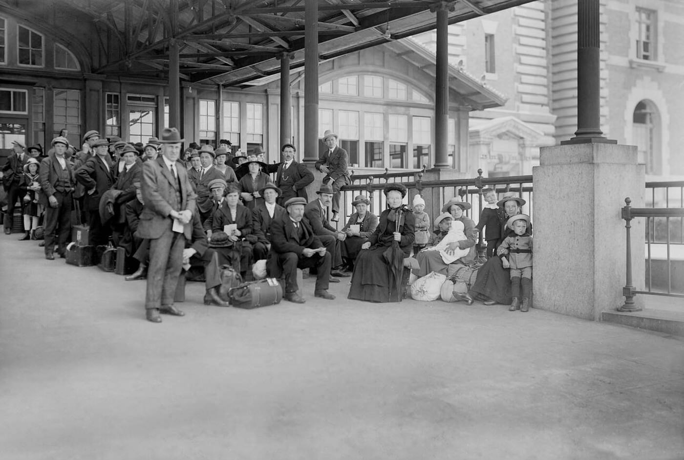 Immigrants Awaiting Examination At Ellis Island, 1920