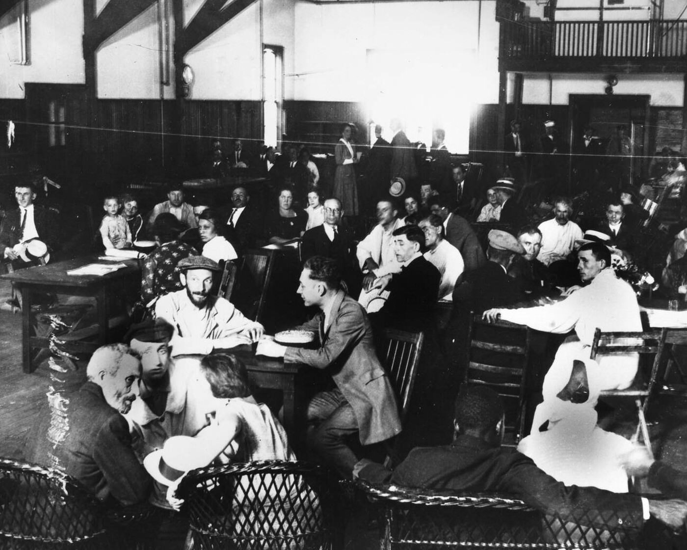 Immigrants In The Dining Hall At Ellis Island, 1923