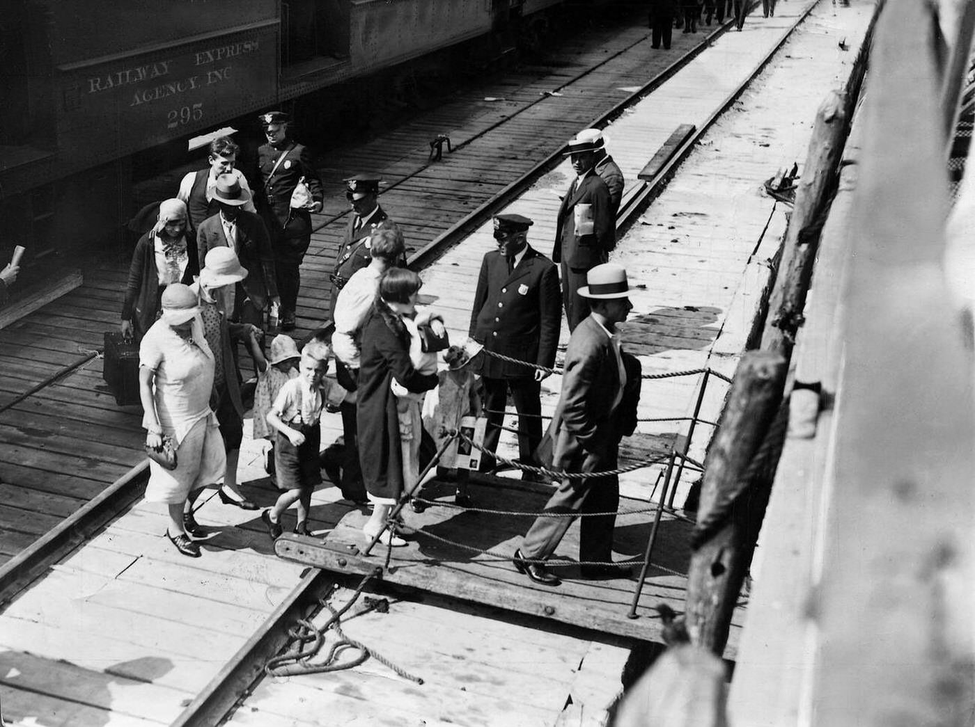 Rejected Immigrants Leaving The Usa From Ellis Island, 1931