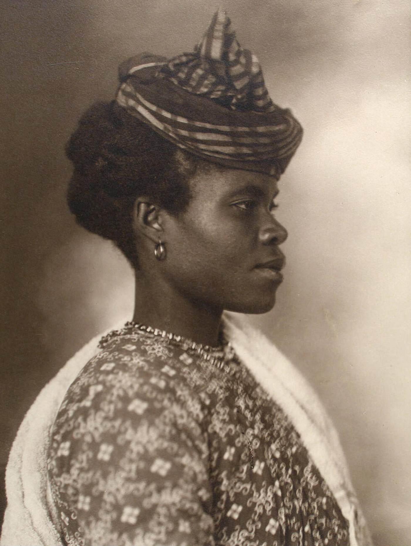 Portrait Of A Guadeloupean Woman At Ellis Island, 1902