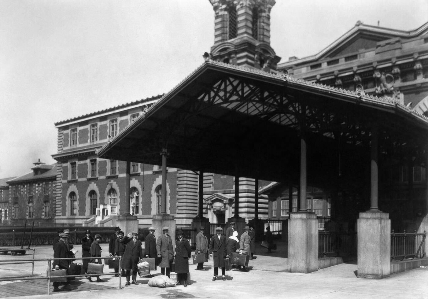 Immigrants Arriving Outside The Main Building On Ellis Island, 1907