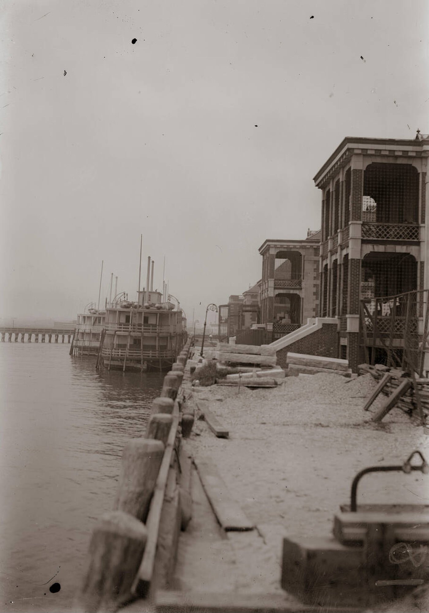 Immigrants Arriving At Ellis Island, 1910