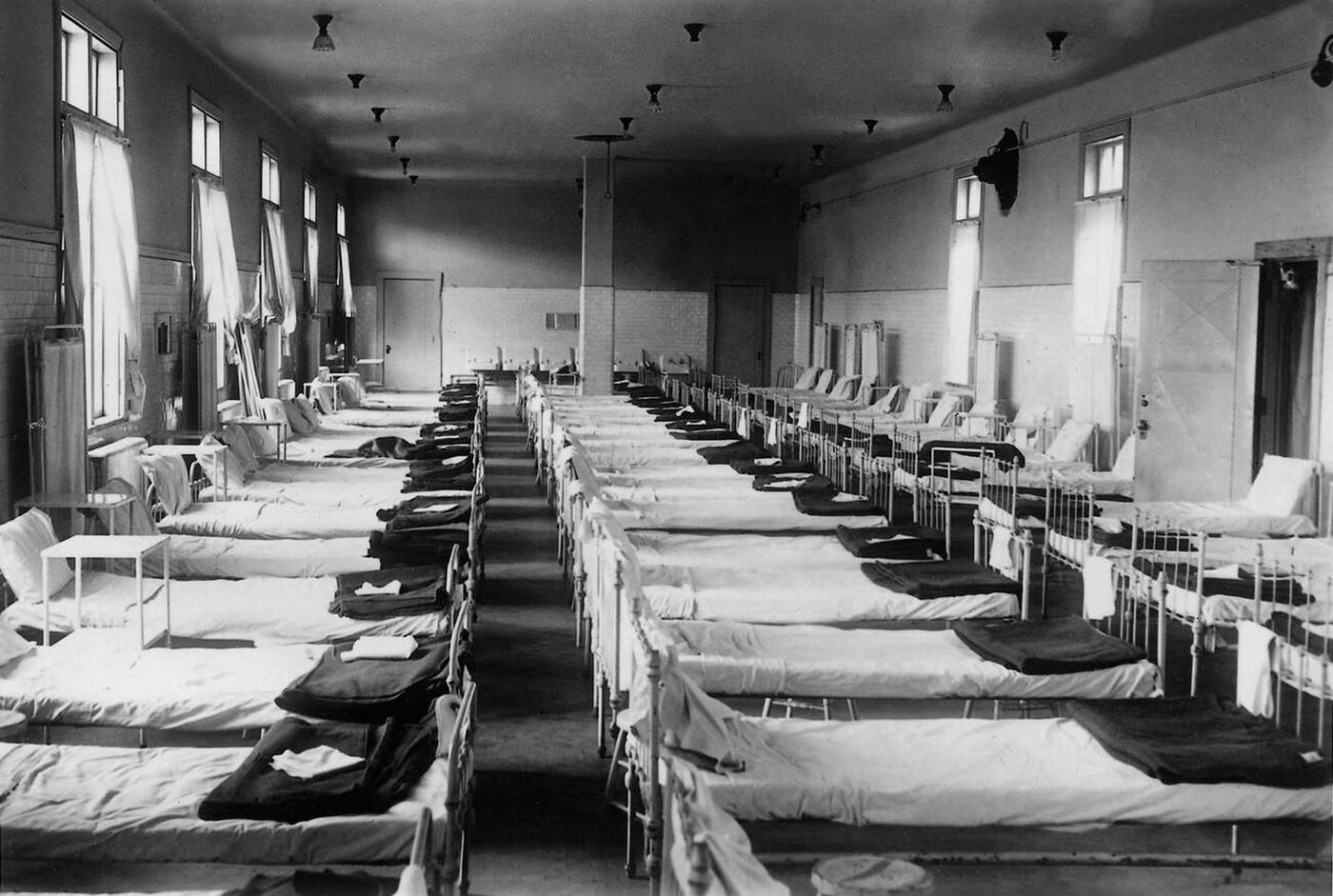 Dormitory For Immigrants On Ellis Island, 1935