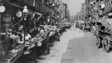 Carts And Wagons New York City Streets