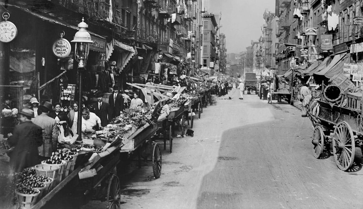 Carts And Wagons New York City Streets