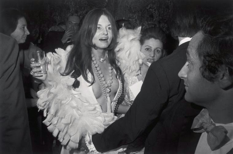 The Women Of New York City From The 60S And 70S Through Garry Winogrand’s Provocative Lens