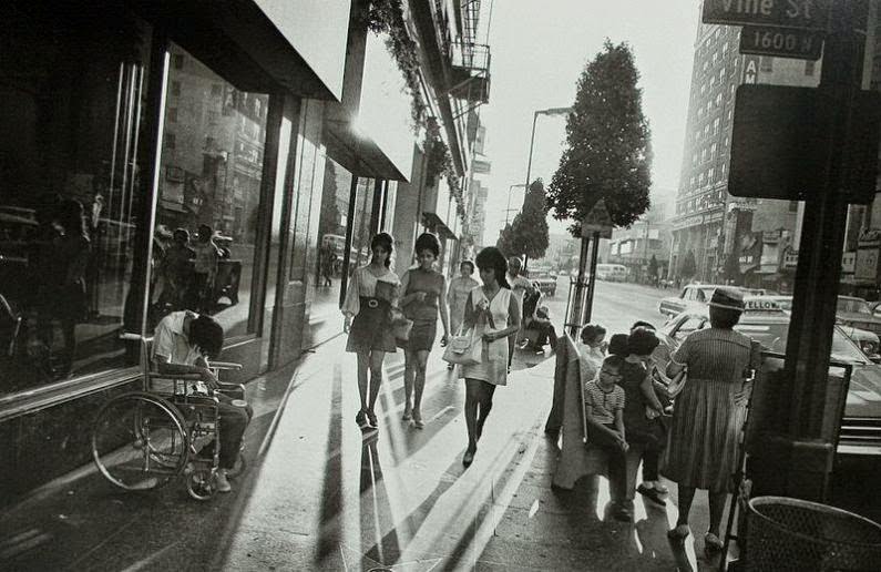 The Women Of New York City From The 60S And 70S Through Garry Winogrand’s Provocative Lens