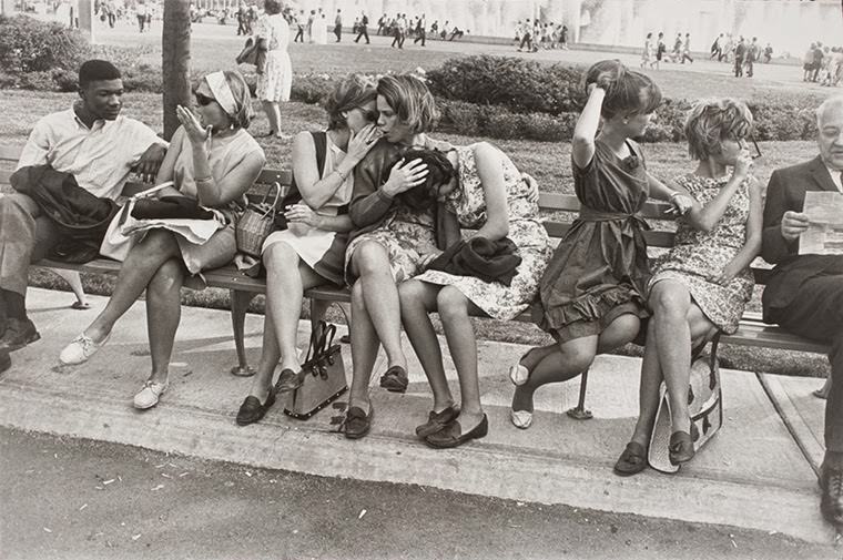 The Women Of New York City From The 60S And 70S Through Garry Winogrand’s Provocative Lens