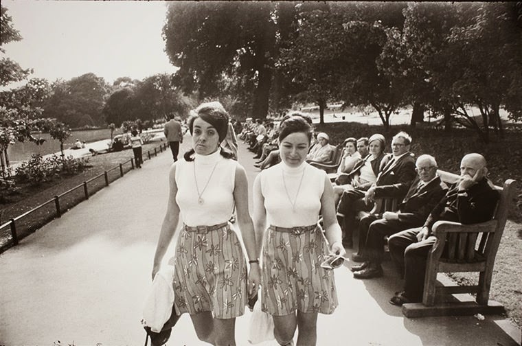 The Women Of New York City From The 60S And 70S Through Garry Winogrand’s Provocative Lens