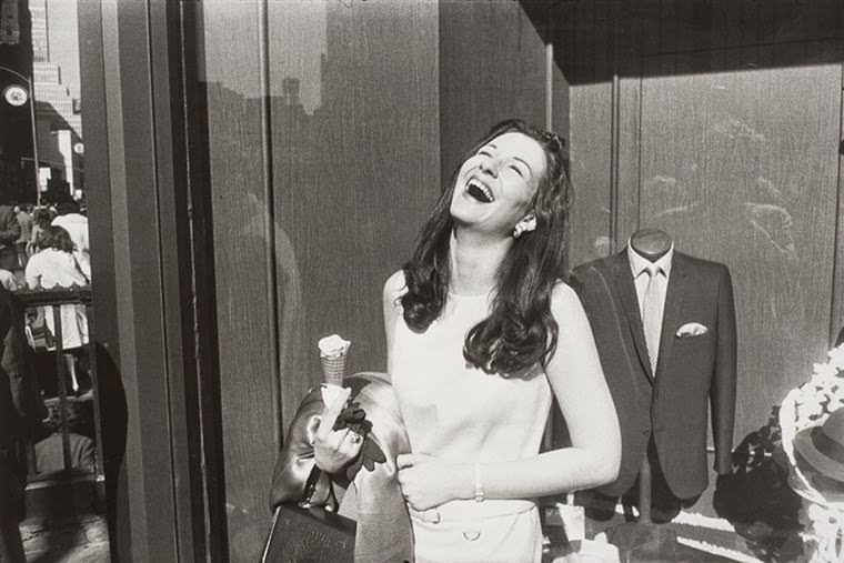 The Women Of New York City From The 60S And 70S Through Garry Winogrand’s Provocative Lens
